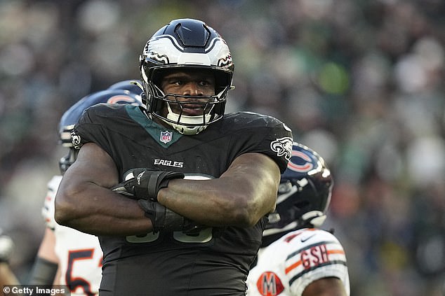 Davis has sealed a big payday and will be the best-paid tackle in the NFL... as it stands