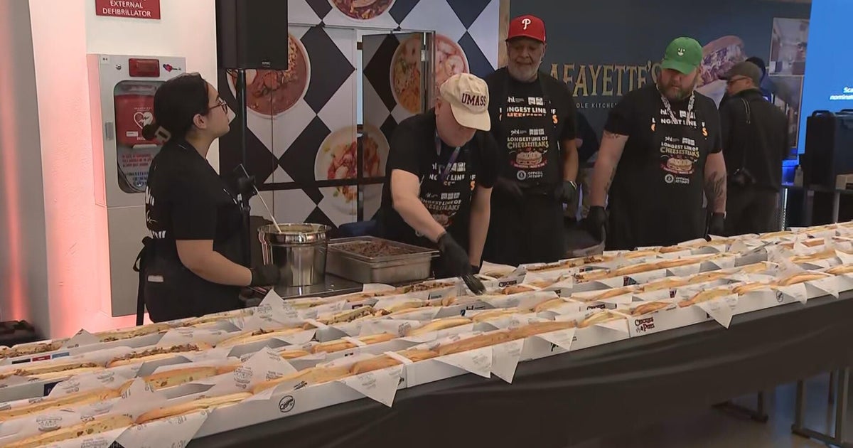 On National Cheesesteak Day, Philadelphia sets world record for "Longest Line of Cheesesteaks"