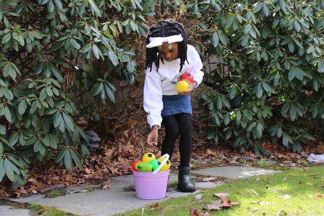 Northeast Sight Services hosts beeping Easter egg hunt for blind, visually impaired children