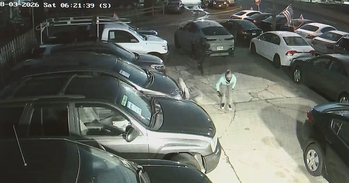 16vo-jh-woodlynne-auto-shop-theft-transfer-frame-0.jpg