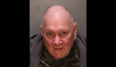 Pa. man accused of soliciting teen girl for sex, feet pictures – NBC10 Philadelphia