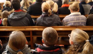 Church's viral policy welcoming 'loud' children prompts online debate