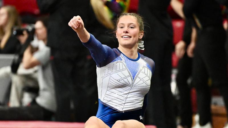 Gymnastics Places Second at Temple Quad Meet with 195.075