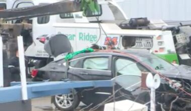 2 women die after car crashes into Lake Erie at Lorain marina