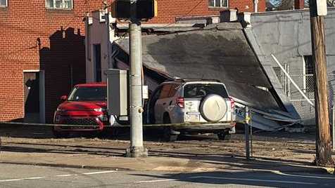 Car crashes into building in Clairton, Pennsylvania
