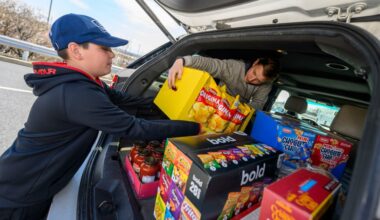 Fill the Bus at Lehigh Valley International Airport to help TSA agents photos
