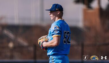 Ben Rabatin Fist Bump Teammate