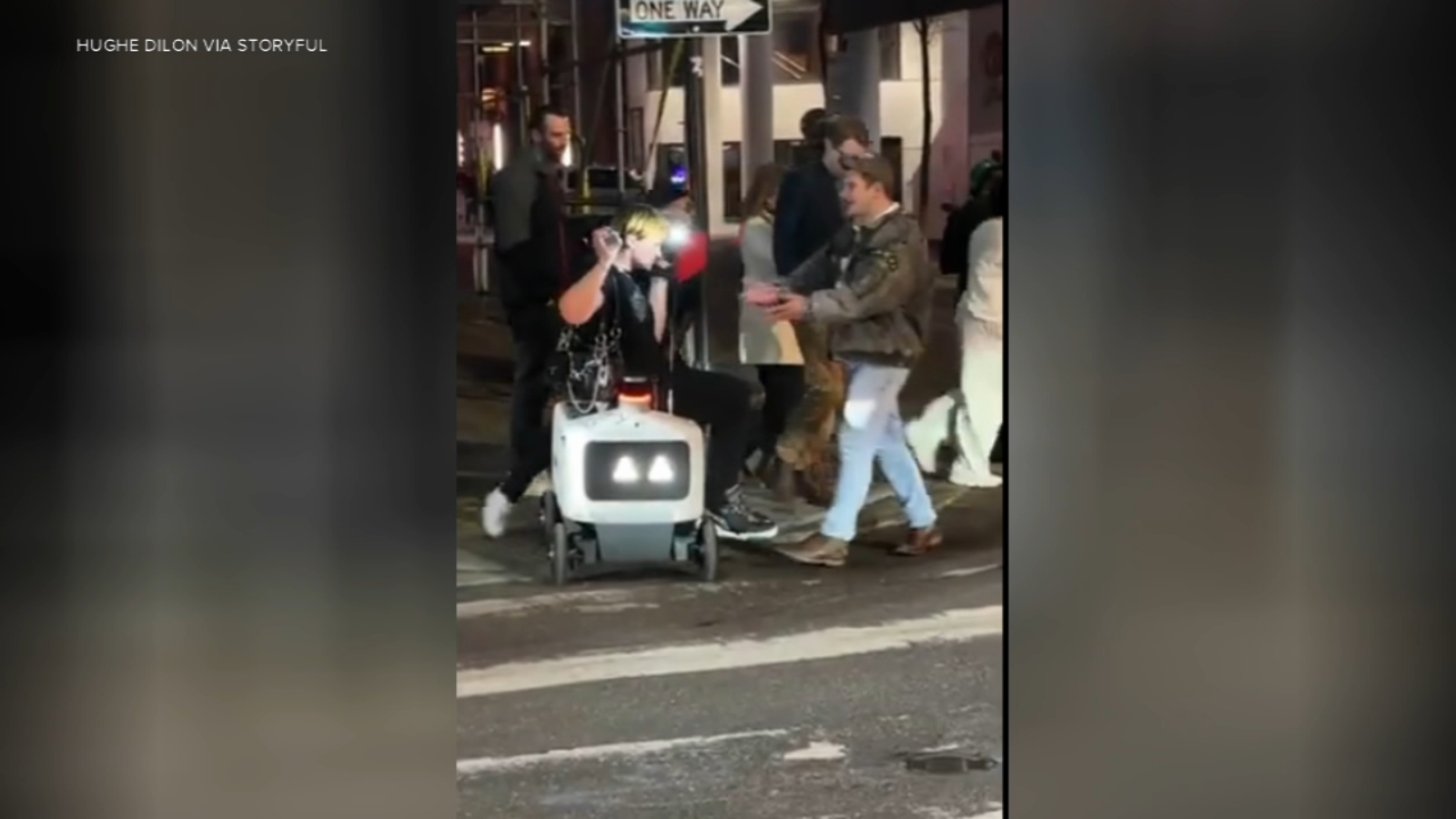 Center City Philadelphia puts Uber's delivery bot to the test