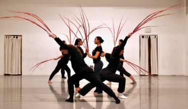 Kun-Yang Lin/Dancers in South Philadelphia to close