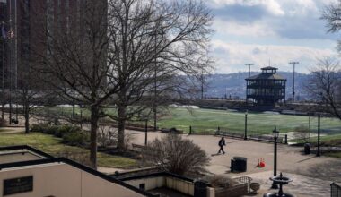 ‘The best course I’ve taught’: Duquesne business students, faculty volunteer to help with taxes