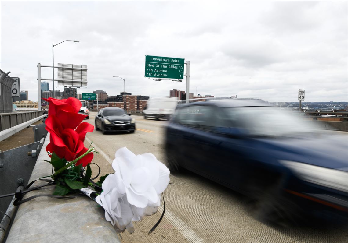 Victims of Liberty Bridge crash honored by family and friends