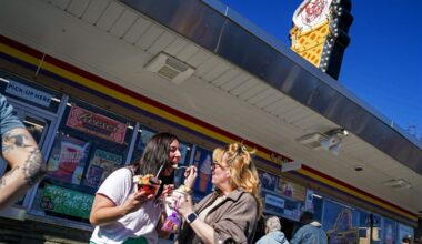 Page’s Dairy Mart still tastes like Pittsburgh after 75 years
