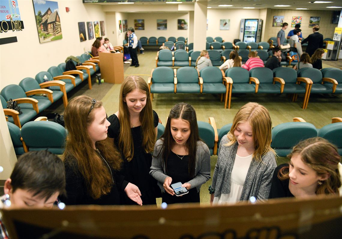 After Spirit cuts flights, students compete in Latrobe airport marketing challenge