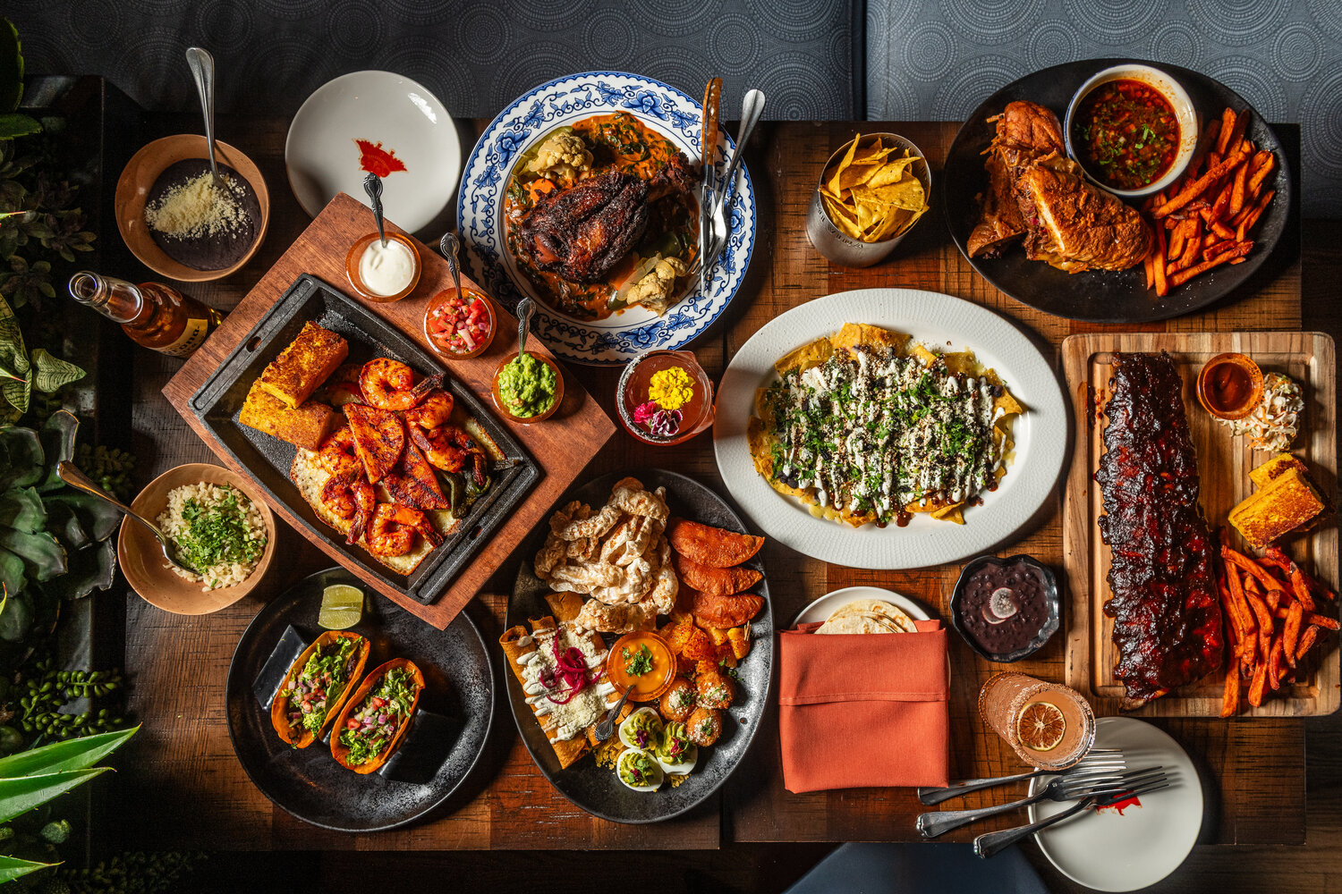 The menu at Mi Vida aims to blend traditional Mexican flavors with &ldquo;creative, modern twists.&rdquo;