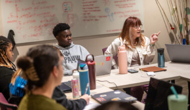 Trump’s push to detain refugees stirs Pittsburgh preparations