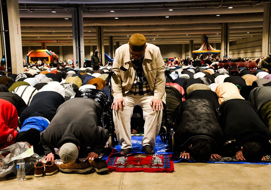 Eid al-Fitr: Thousands celebrate end of Ramadan in Downtown Pittsburgh