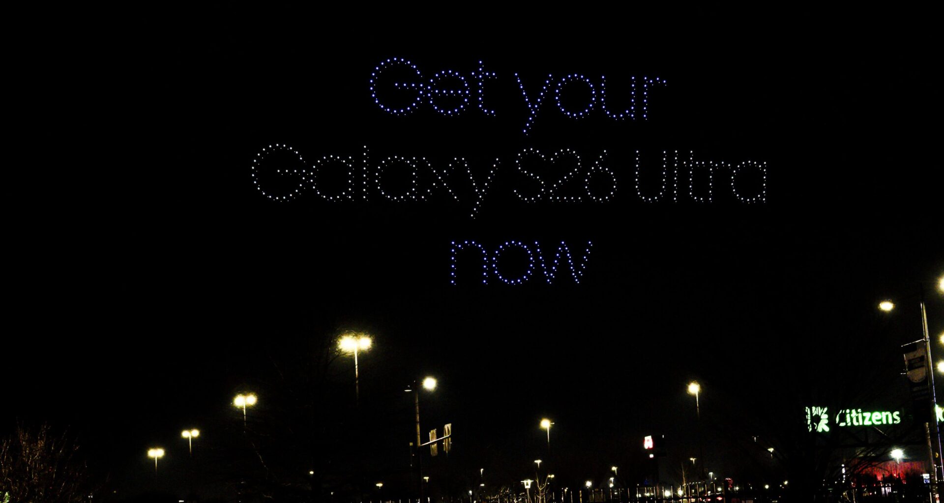 Samsung Galaxy Dazzles Fans With a March Madness® Light Show