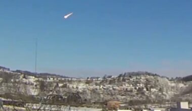 Meteor causes thunderous boom over Ohio and Pennsylvania