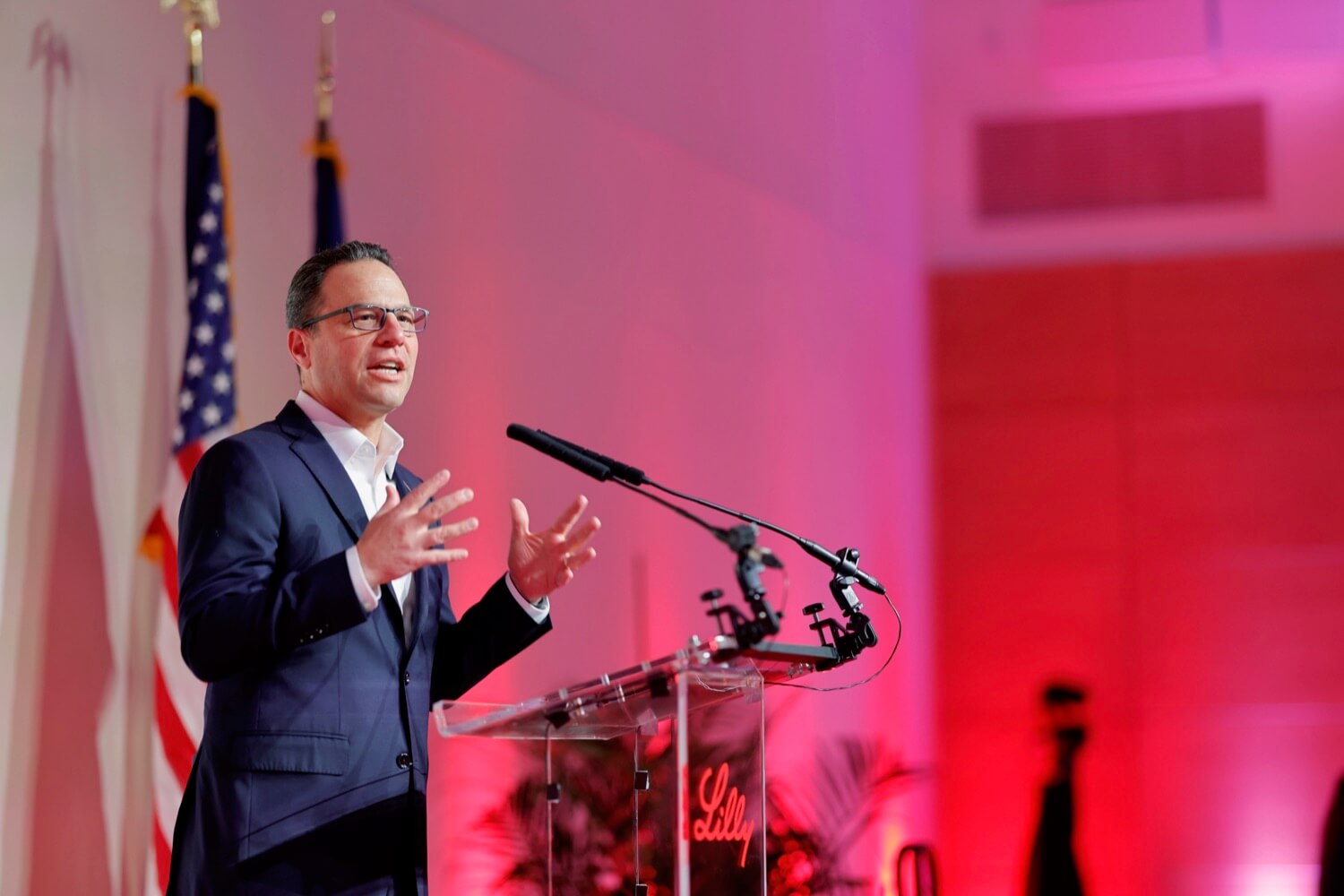 Pennsylvania Governor Josh Shapiro speaking from an podium at State-of-the-Art Pharmaceutical Manufacturing Facility