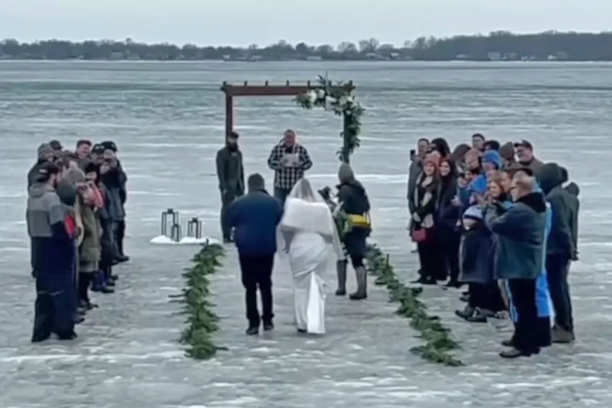Couple Gets Married on Top of Frozen Lake Erie in ‘Jaw-Dropping’ Wedding