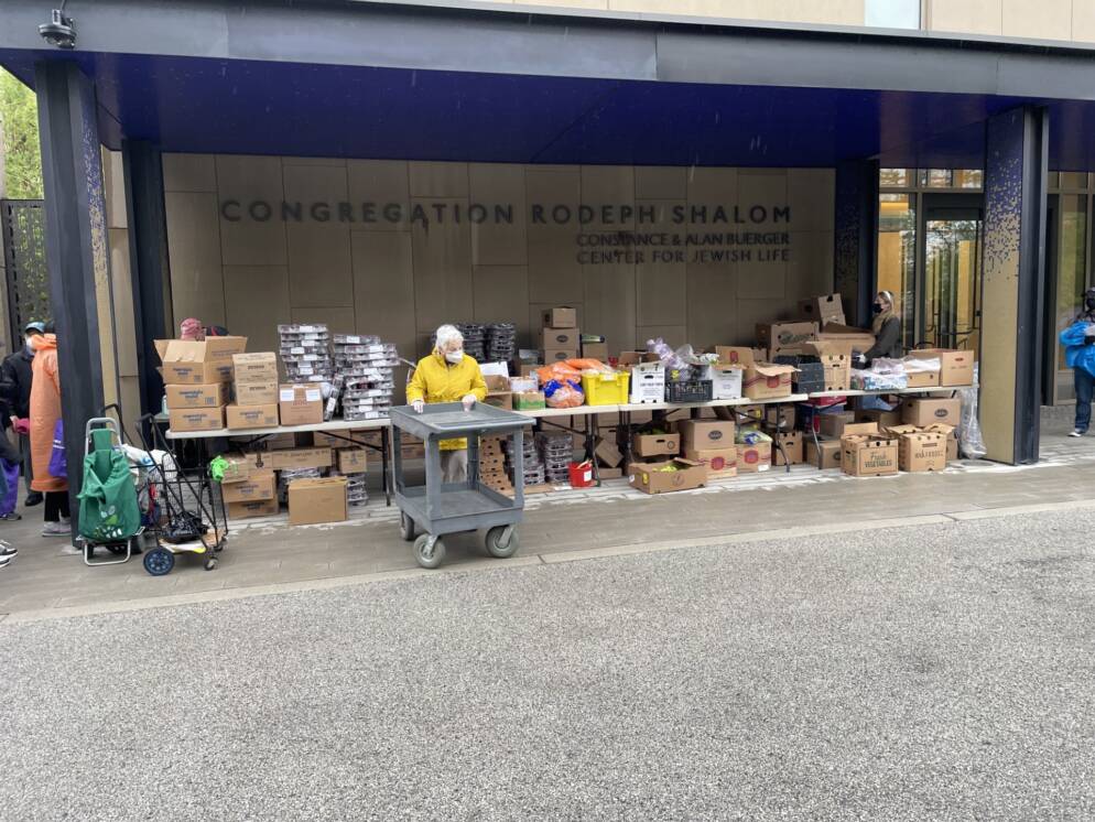Rodeph Shalom Feeds Hundreds With Food Pantry Program
