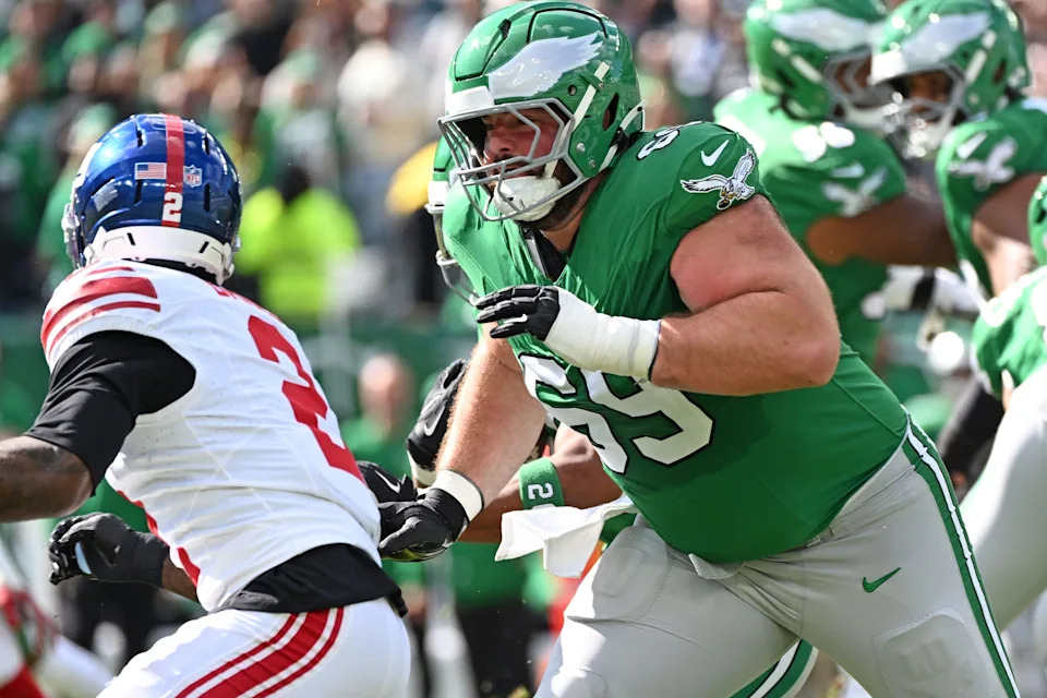 Oct 26, 2025; Philadelphia, Pennsylvania, USA; Philadelphia Eagles guard Landon Dickerson (69) against the New York Giants at Lincoln Financial Field. Mandatory Credit: Eric Hartline-Imagn Images
