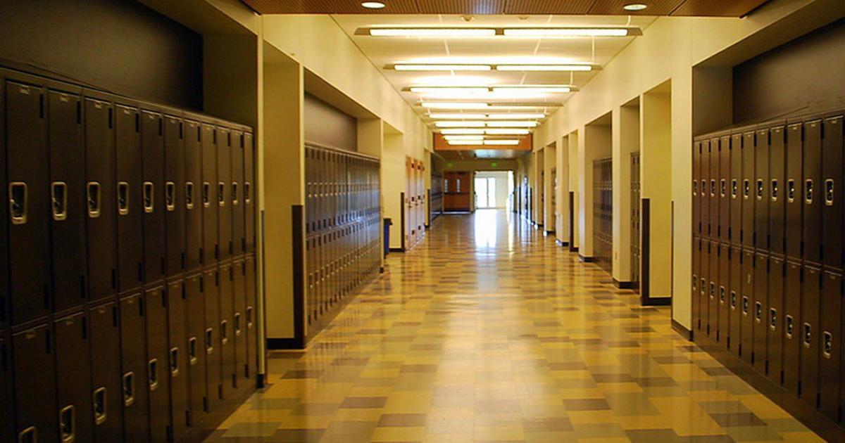 Folding knife found in Easton Area High School bathroom, principal says | Easton Area