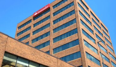 After years in limbo, plans for apartments at former Santander building get approval | Reading Area