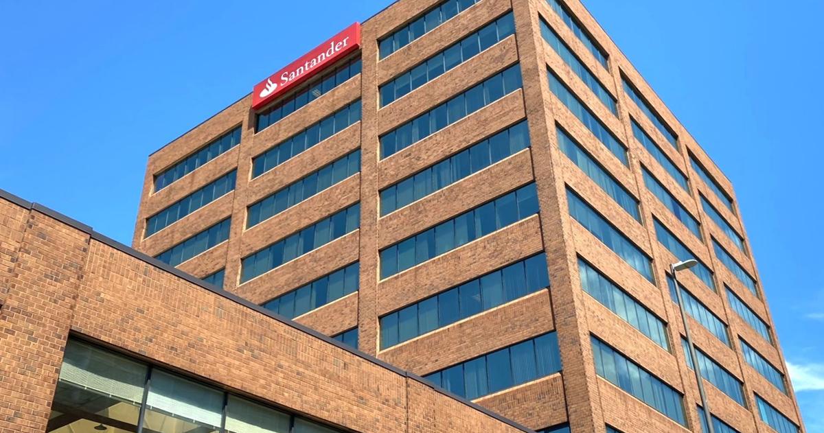 After years in limbo, plans for apartments at former Santander building get approval | Reading Area
