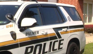 Sinkhole forming in Palmer Twp., closes stretch of road, police say | Easton Area