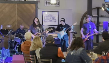 Winter Blues Car Cruise and Dance Draws Crowds | Local News