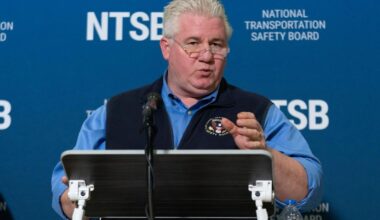 Correction: NTSB Firing story | Ap-business