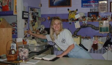 Lehigh Valley woman helps veterans, first responders heal through service dogs | Southern Lehigh County