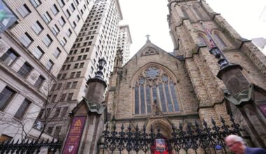 Head priest of Episcopal Church in Pittsburgh accused of stealing baseball cards from Walmart | National Sports