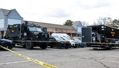 Investigan ataque a sinagoga de Michigan | Noticias