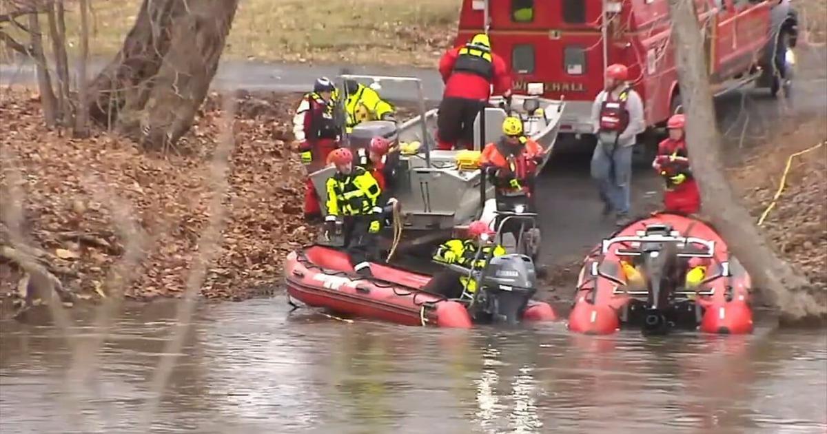 Police: Man jumped into Lehigh River to avoid arrest, search now suspended | Nazareth Area