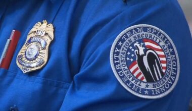 Hundreds of TSA Agents quit, as partial government shutdown continues | National News