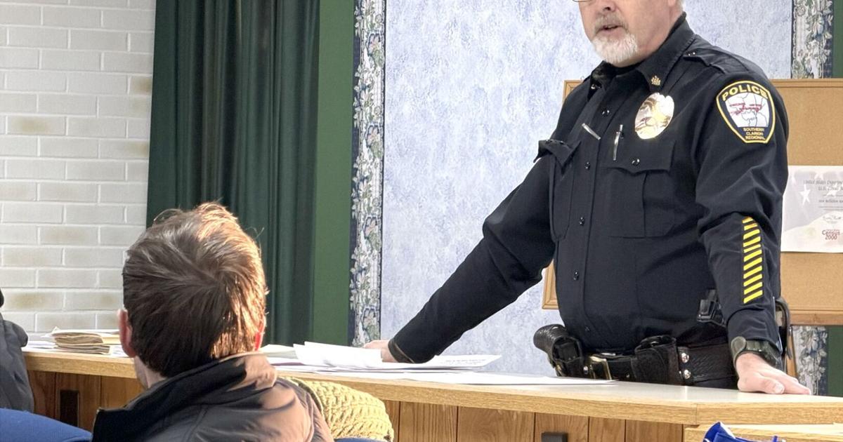 BACKING THE BLUE: Residents support regional police department | News