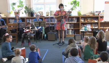 Kate Micucci reads book "The Monster and Puppet Show" in Nazareth library visit | Nazareth Area