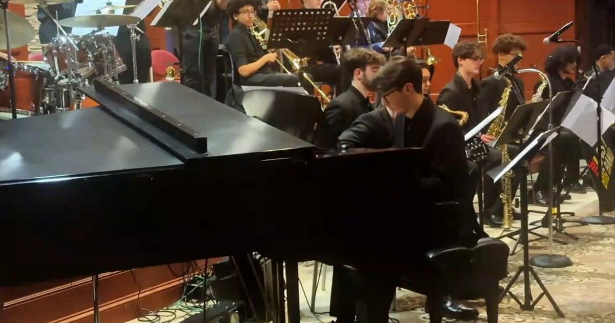 Seniors in Wyomissing get special Berks Jazz Fest performance from students | Reading Area