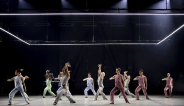 BalletX in Matthew Neenan's "Squares."