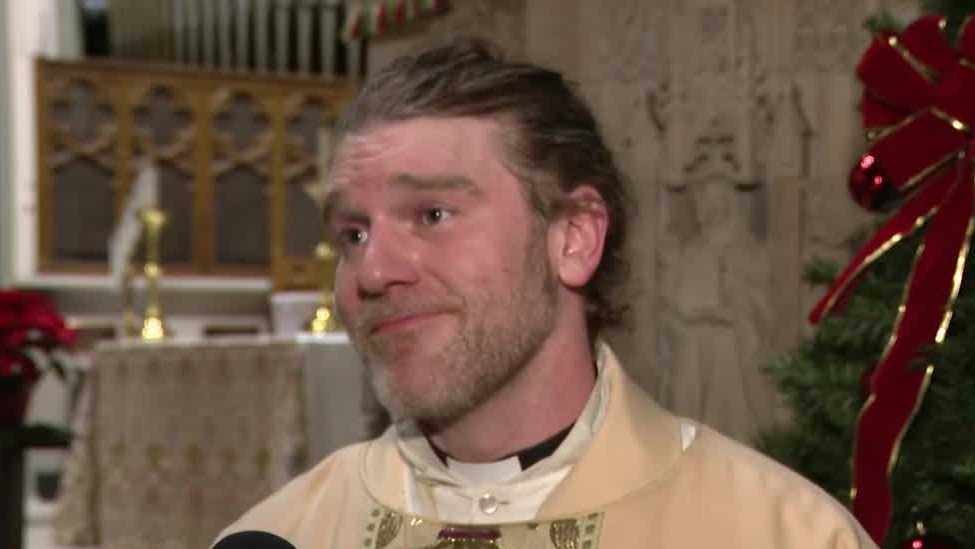 Priest of cathedral in Pittsburgh resigns after baseball card theft allegations