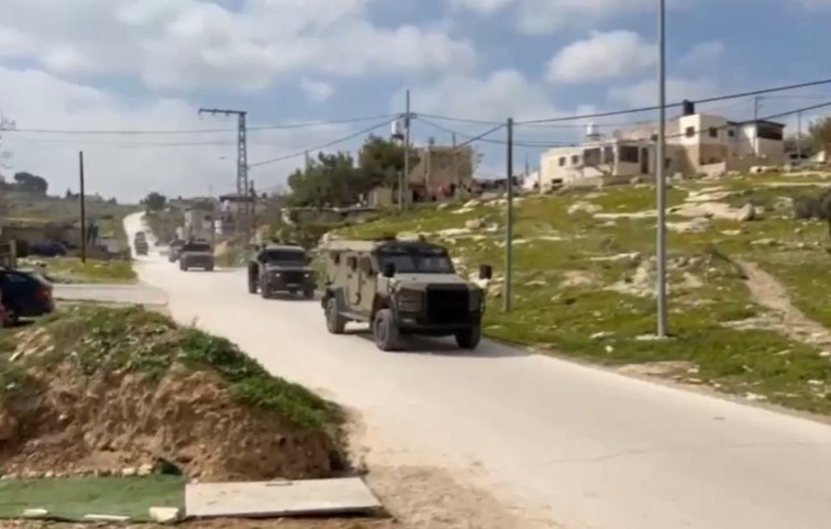 Israeli enemy raid Beit Ta'mar and al-Khader in Bethlehem