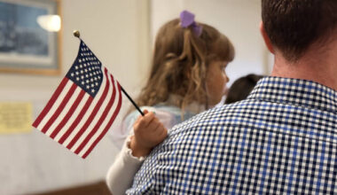 Immigrants become U.S. citizens in Pittsburgh naturalization ceremony