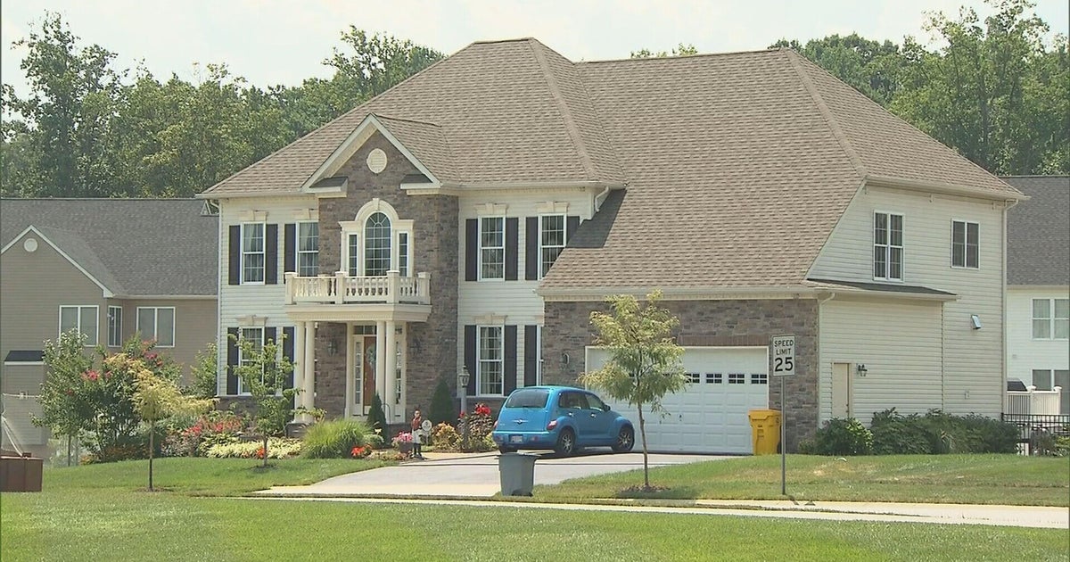 Mortgage rates are dropping. Is now the time to refinance and save?