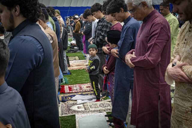 Thousands celebrate Eid al-Fitr in Pittsburgh, suburbs