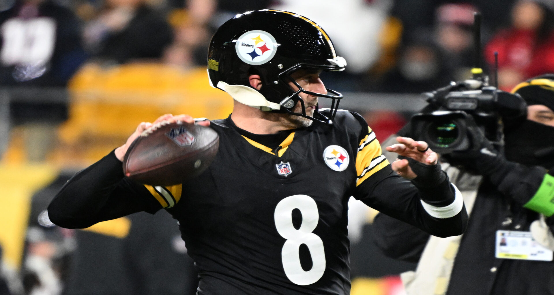 Two Veteran QBs Steelers Should Target Not Named Aaron Rodgers