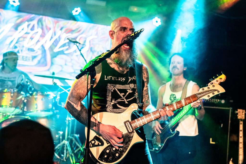 Experiencing Baroness in Philadelphia – The Aquarian