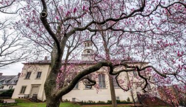 Lehigh Valley’s Warm Community Welcomes Retirees Seeking a Low-Stress Sanctuary Today