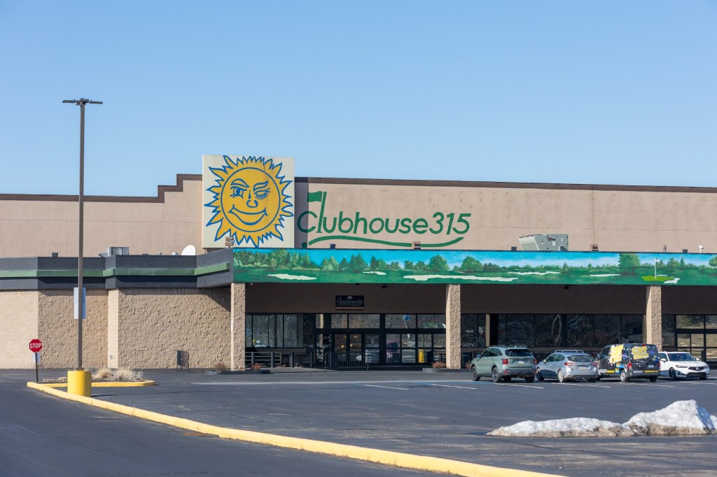 Suraci's Wilkes-Barre closes inside Clubhouse 315